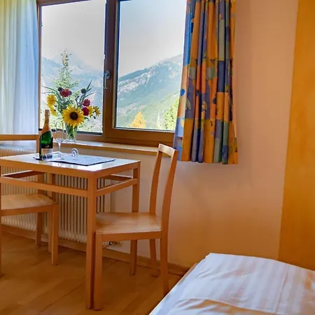 Familienpension Gletscherblick 3*