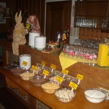 Familienpension Gletscherblick 게스트하우스